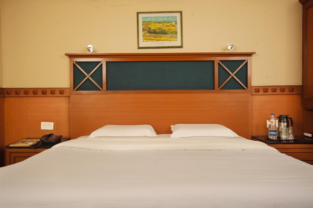 Hilltop Towers Kodaikanal Δωμάτιο φωτογραφία